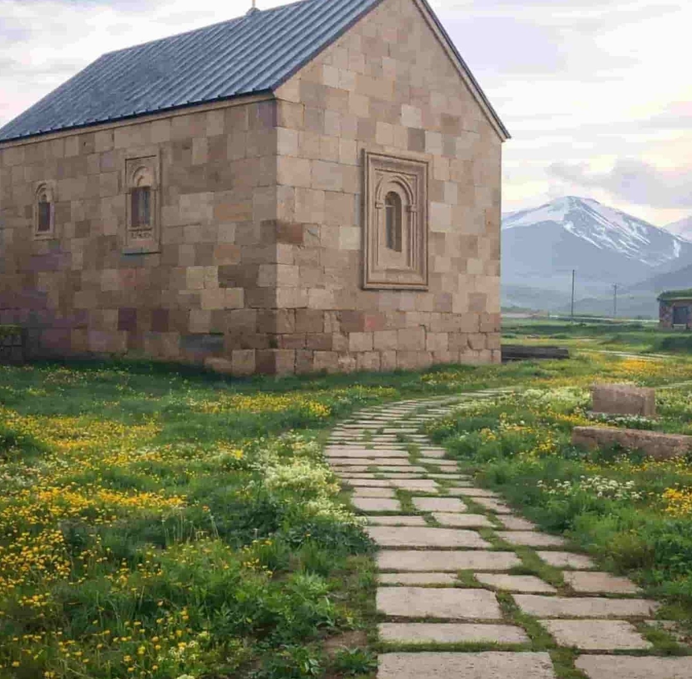 נופי בקוריאני ואגם טבאצקורי